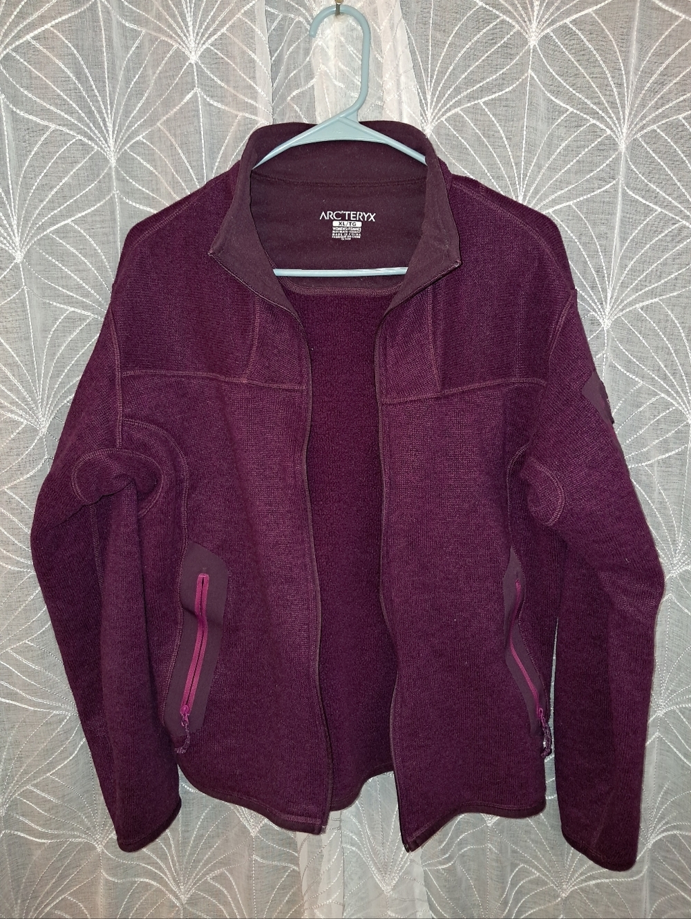 Arc'teryx brand Women's size xl jacket